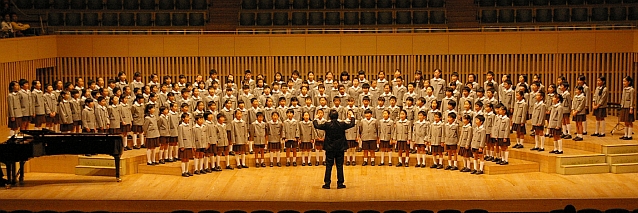 今週のノートルダム 11 11 Vol 2 全校音楽会 京都コンサートホール 今週のノートルダム ノートルダム学院小学校 13年度アーカイブ